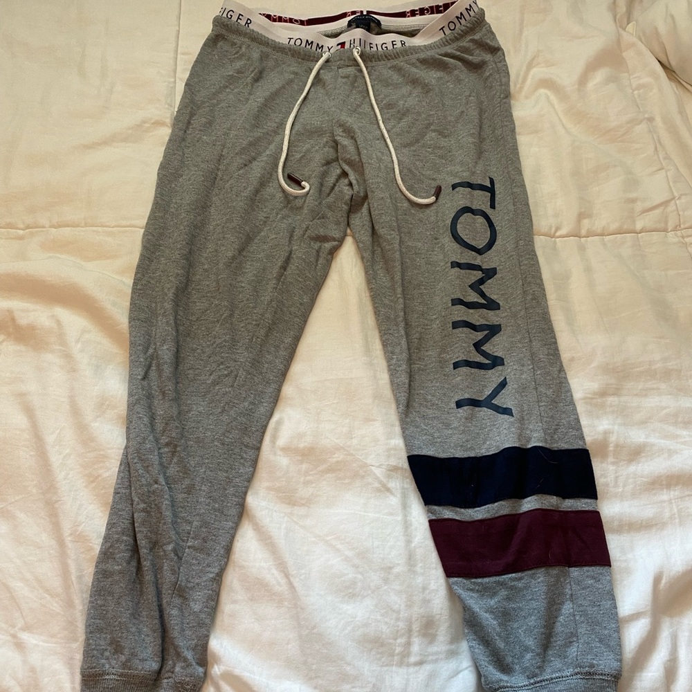 Tommy Hilfiger joggers